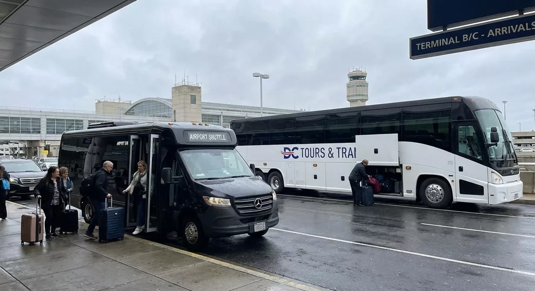 Is a Minibus or Coach Better for DC Airport Transfers?